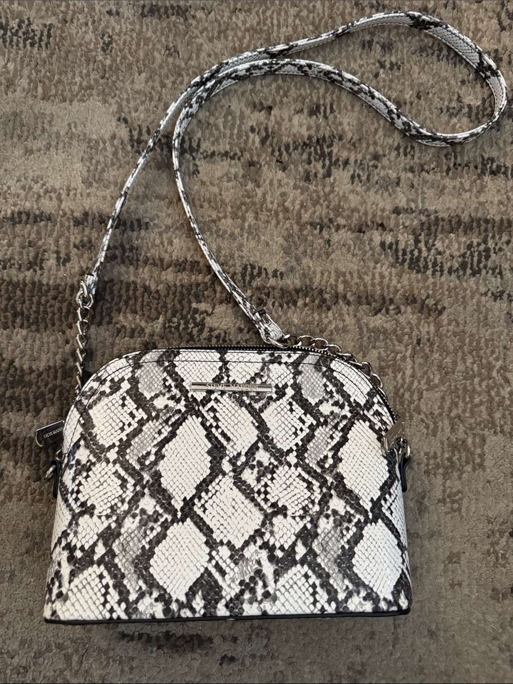 Steve Madden White and Black Snake-Print Crossbody Bag